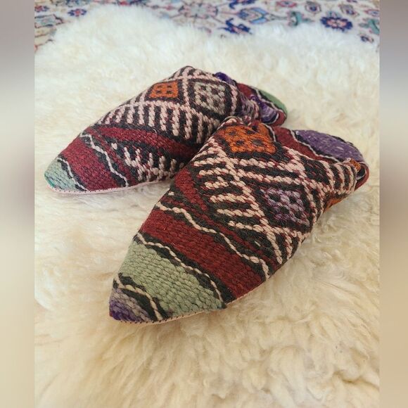 NWT Upcycled Moroccan Rug Slippers Size S [Womens 5.5-6] - Picture 3 of 8